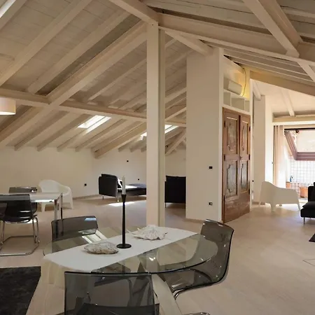 Apartament D'azeglio Light - The Place *
